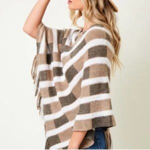 Anthropologie Northern Angel Off Shoulder Shawl 💫